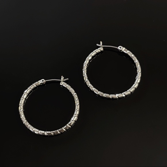 ✨Elegant Silver Vintage Loop Earrings - Picture 1 of 1